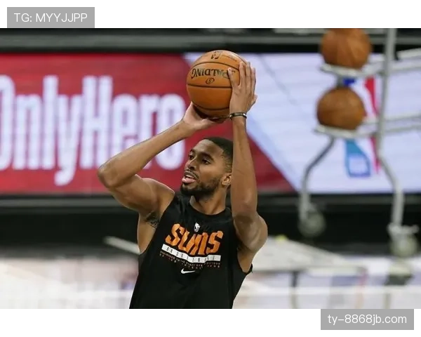 米卡尔·布里奇斯高效挡拆助阵 提升球队攻防转换效率