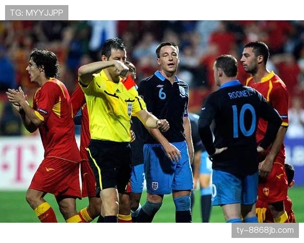 直接红牌判罚条件详解及裁判执行标准解析