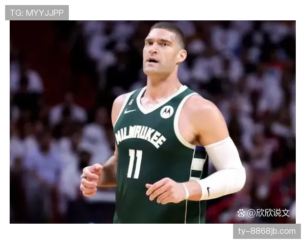 洛佩斯无球牵制改变防守布局，雄鹿内线空间效率提升